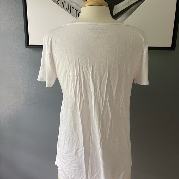 Hollister T-Shirts - Picture 7 of 10